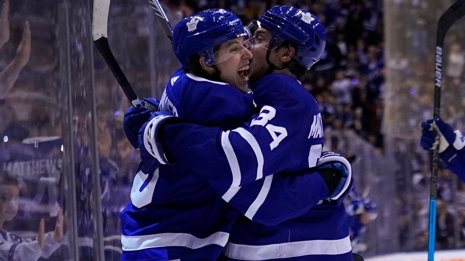 Auston Matthews records 50 goals in 50 games.