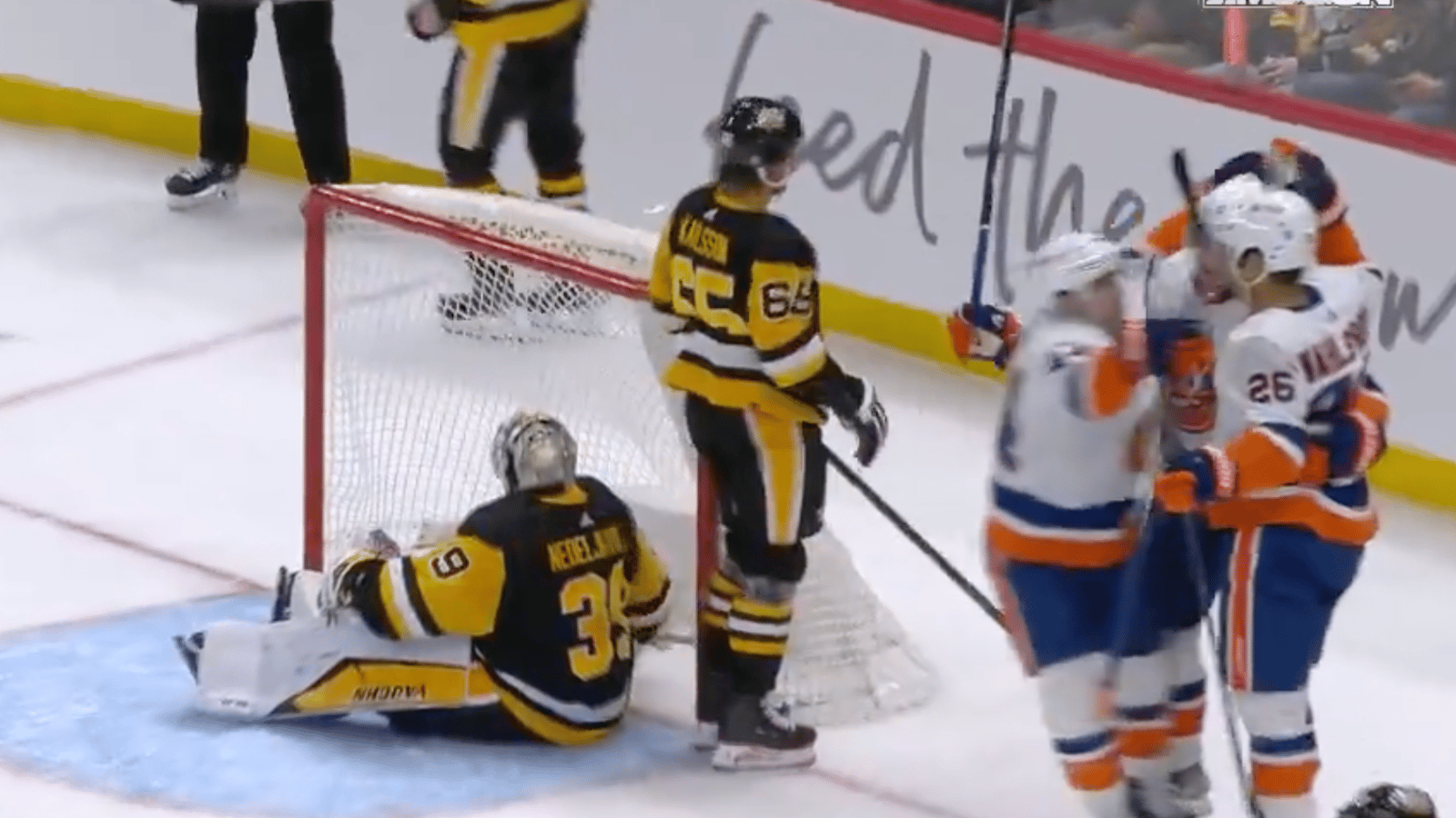 Penguins fans blast Erik Karlsson after defensive blunder