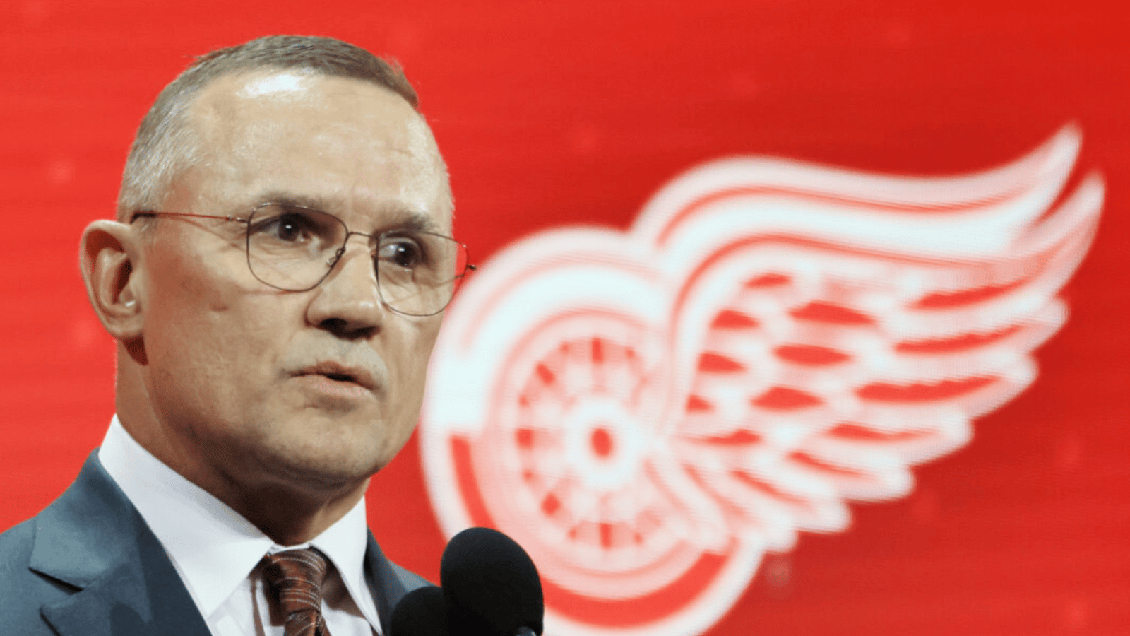 Red Wings fan confidence in front office is slipping