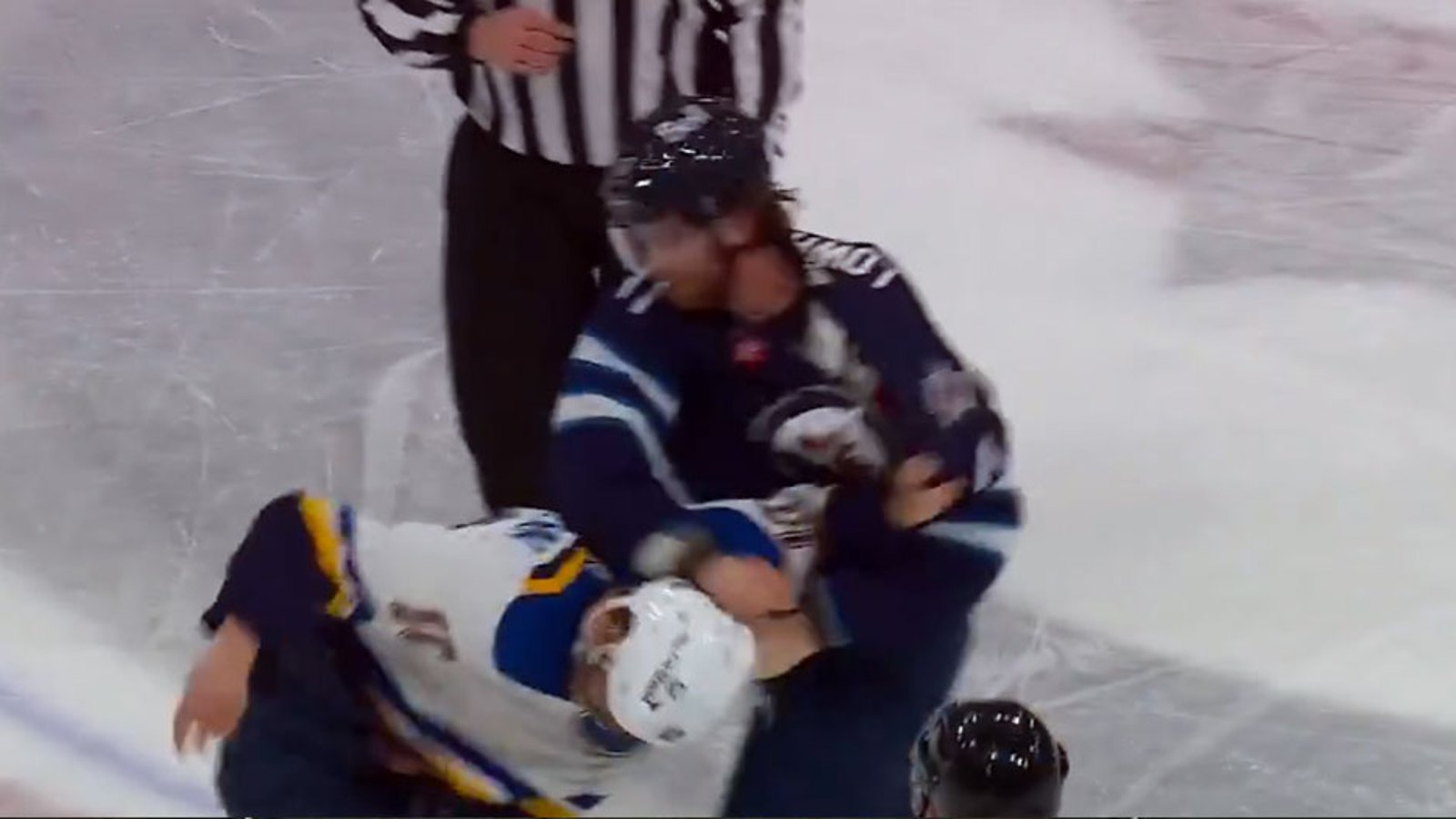 Schenn and Lowry throw heavy haymakers in big tilt