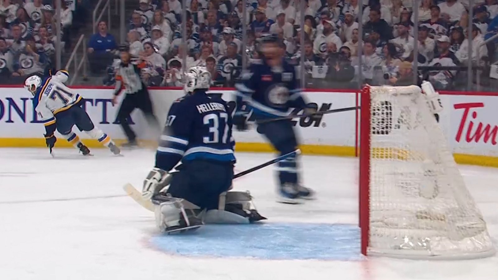 Connor Hellebuyck gives up another terrible goal in Game 7.
