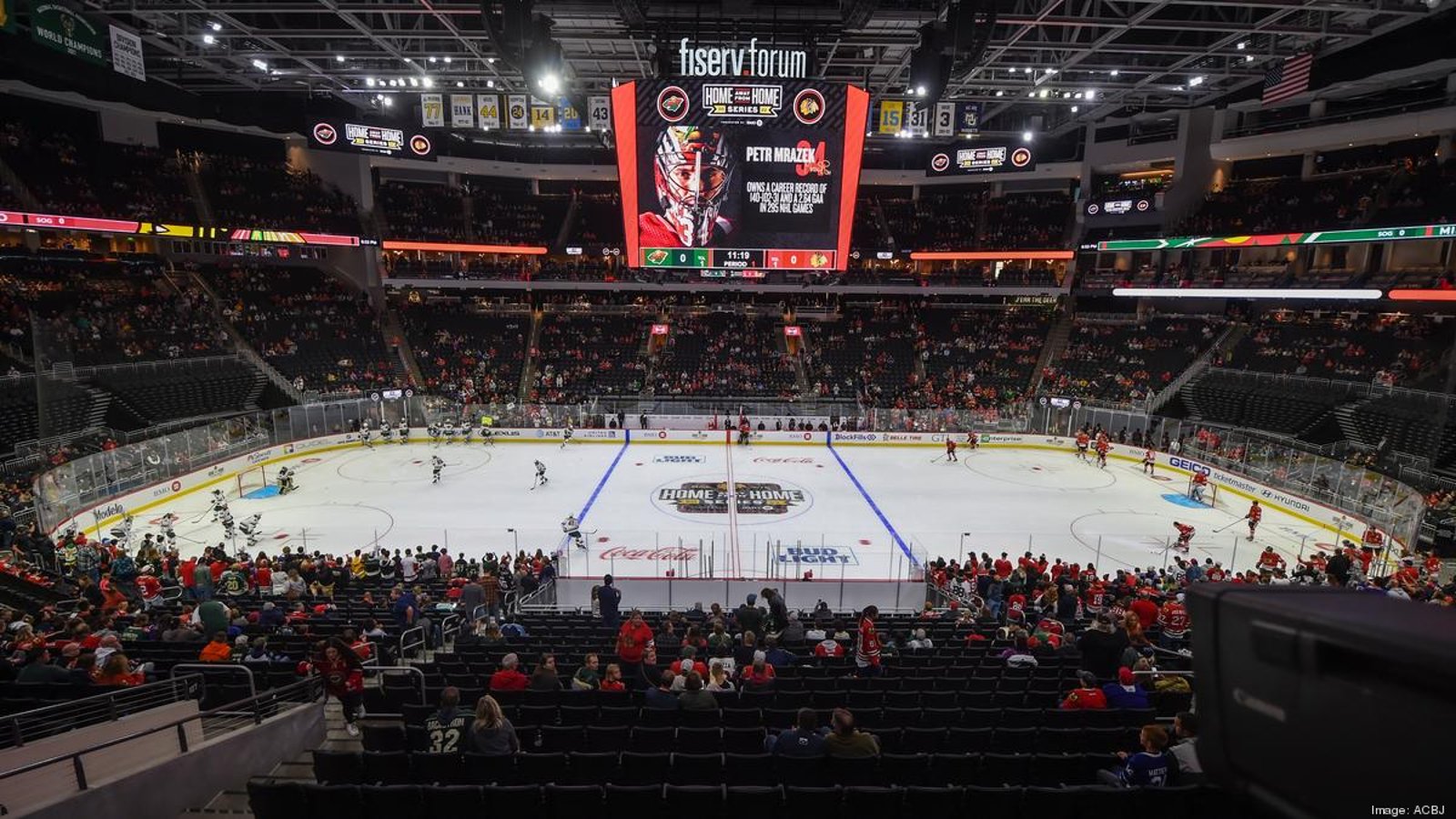 Blackhawks officially heading to Milwaukee in 2024