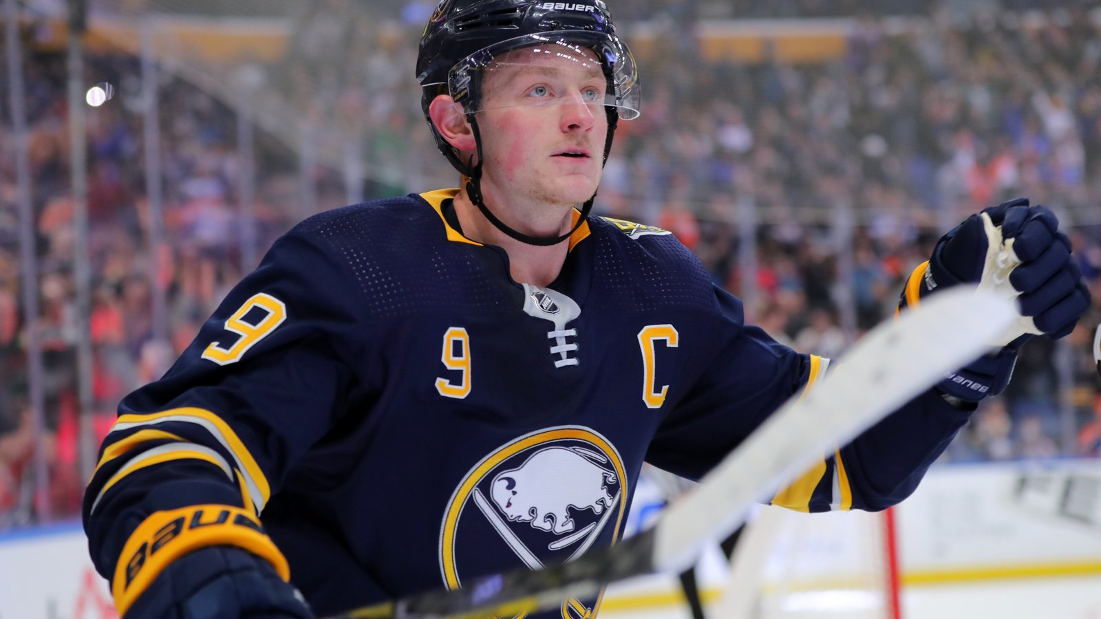 Jack Eichel meets with the Sabres’ camp!