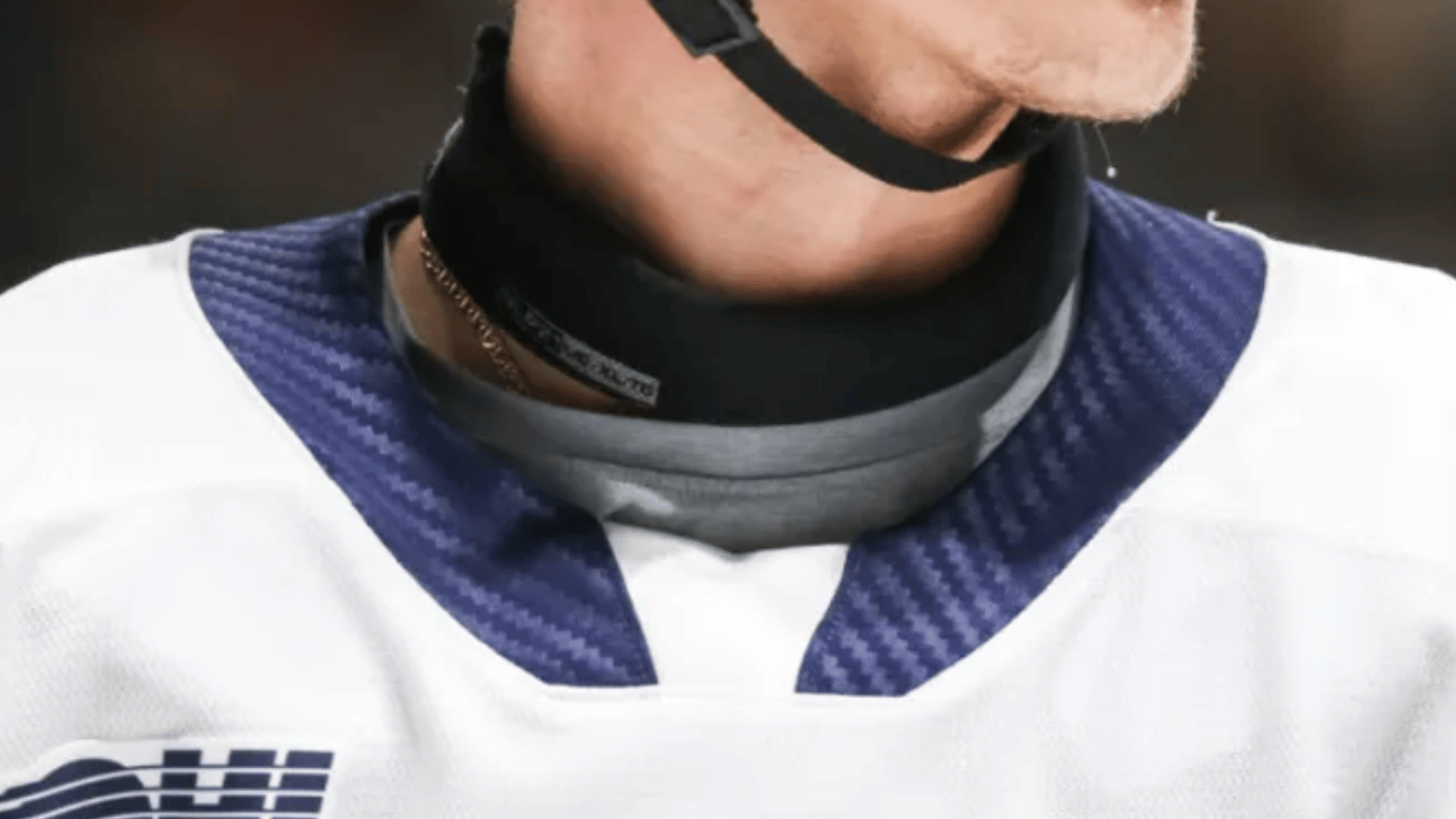 Yet another NHL player decides to wear neck protection 