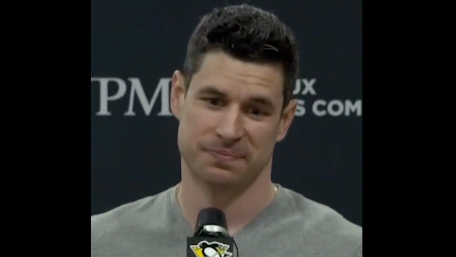 Sidney Crosby gets fans nervous as he talks about future with Penguins