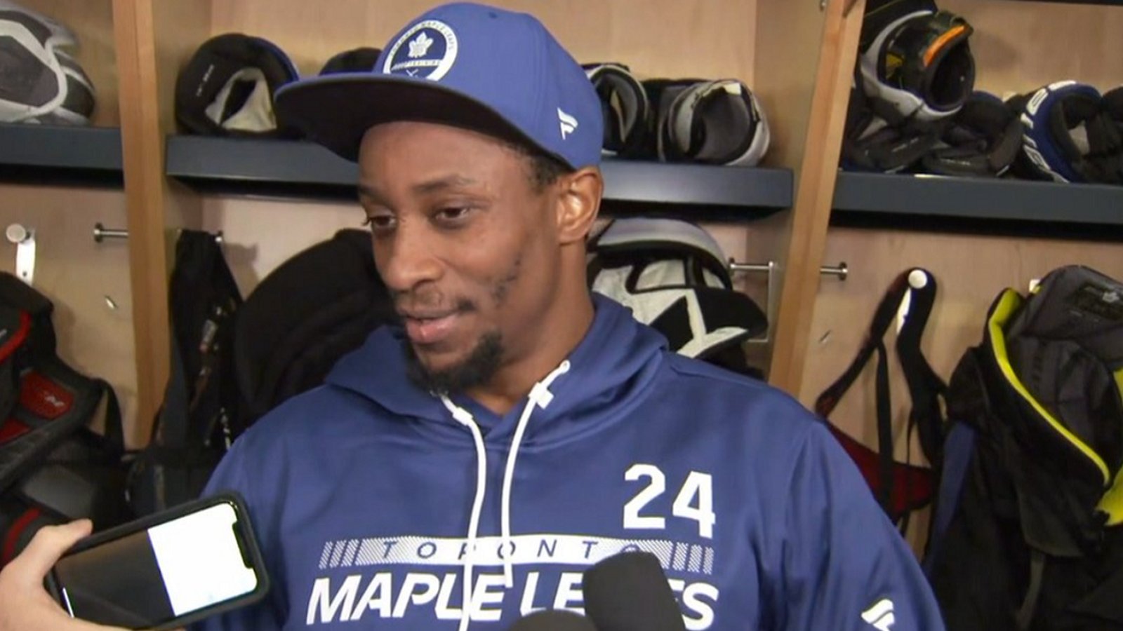Wayne Simmonds on the uncertainty surrounding his future in the NHL.