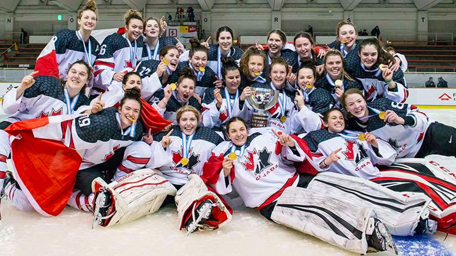 Hockey Canada and Ontario Hockey step up to save Women's U18 Championships