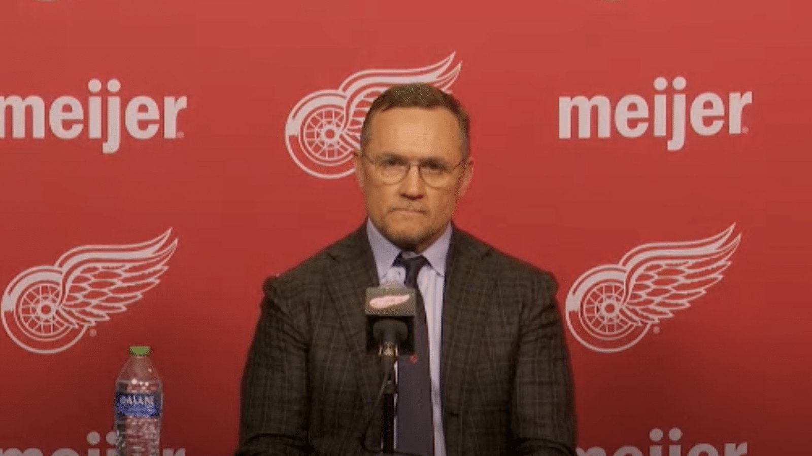 Red Wings owner allegedly screwed Steve Yzerman who attempted to get Steven Stamkos!