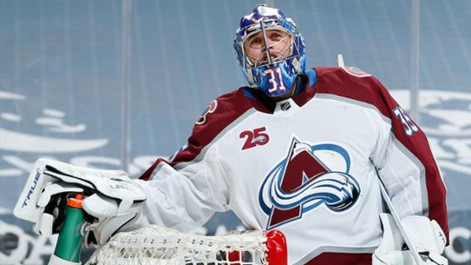 Goalie Jonas Johansson gets claimed off waivers as many more players land on wire Friday