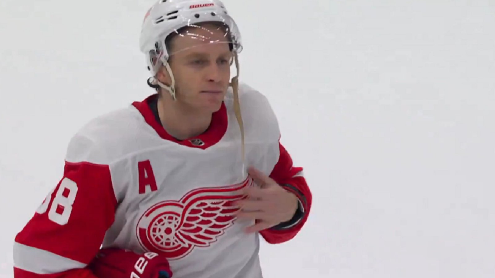 Patrick Kane has message for fans in Chicago after big win.
