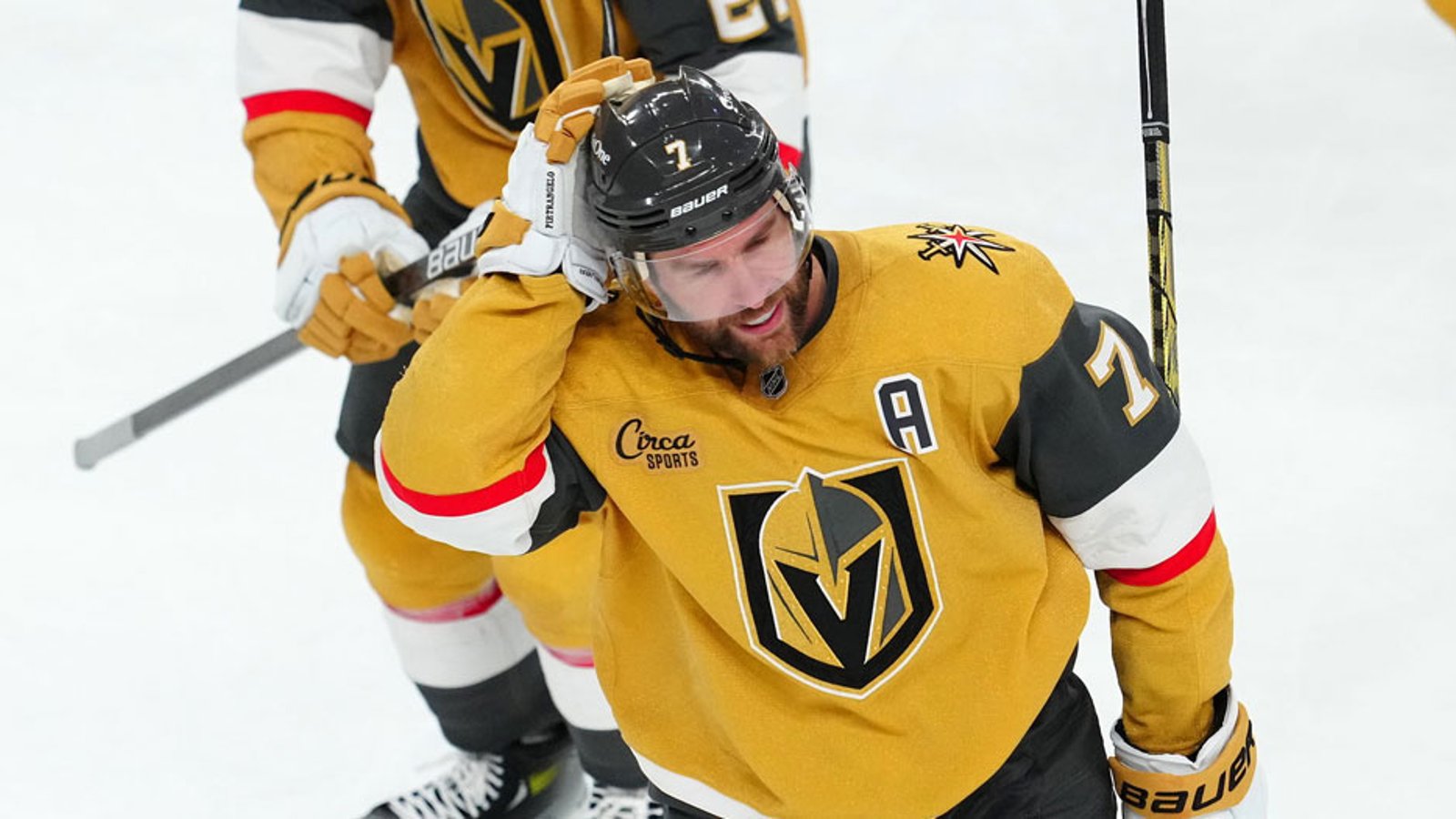Vegas defenseman Pietrangelo ties it late in the 3rd period