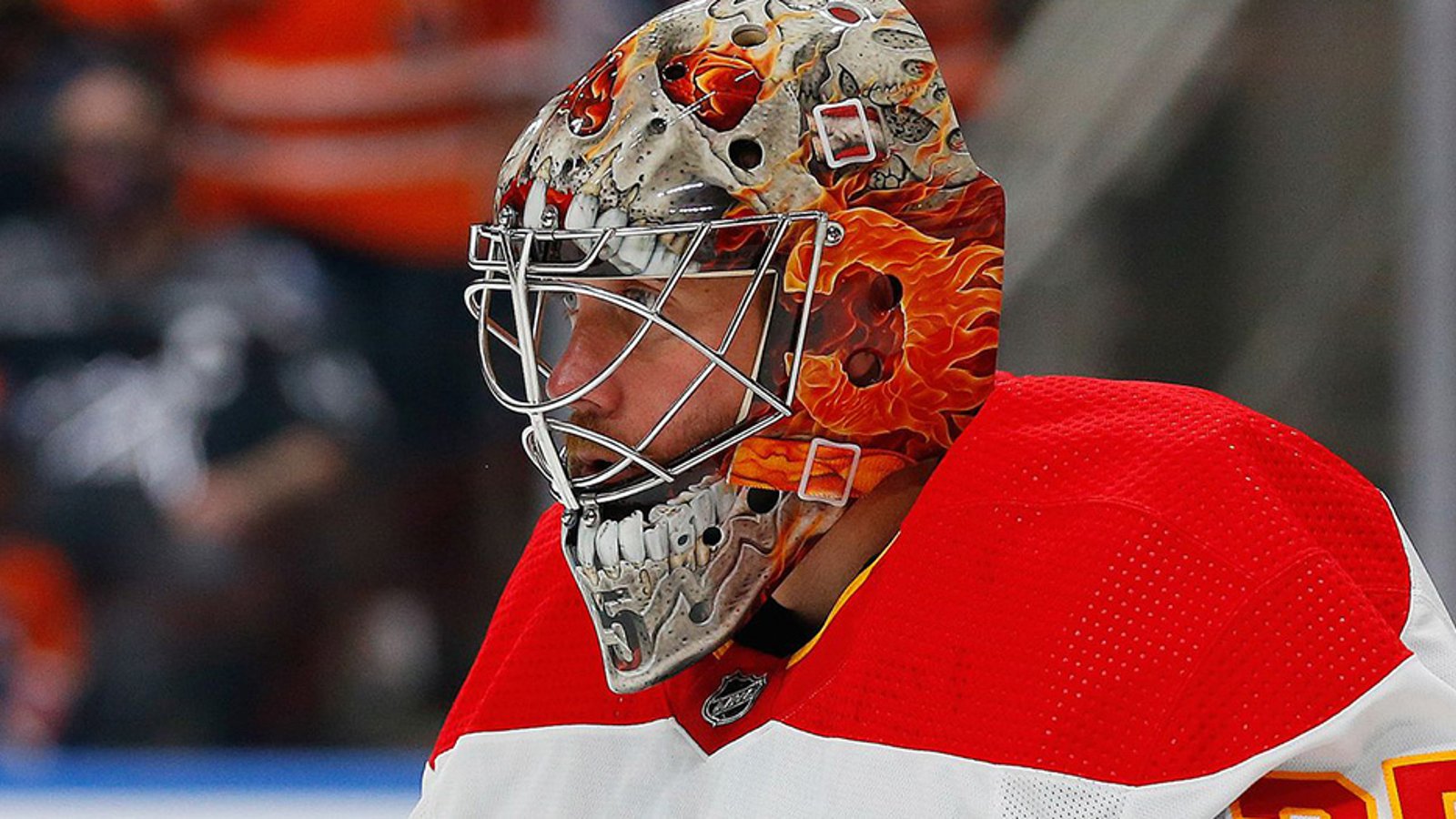 Jacob Markstrom debuts brand new mask! 