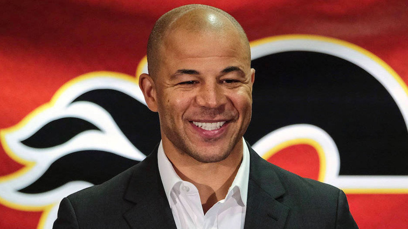 Jarome Iginla has reportedly re-joined the Flames!