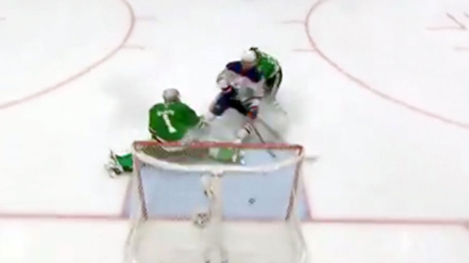 McDavid scores an electric breakaway goal to silence Stars fans in Game 5