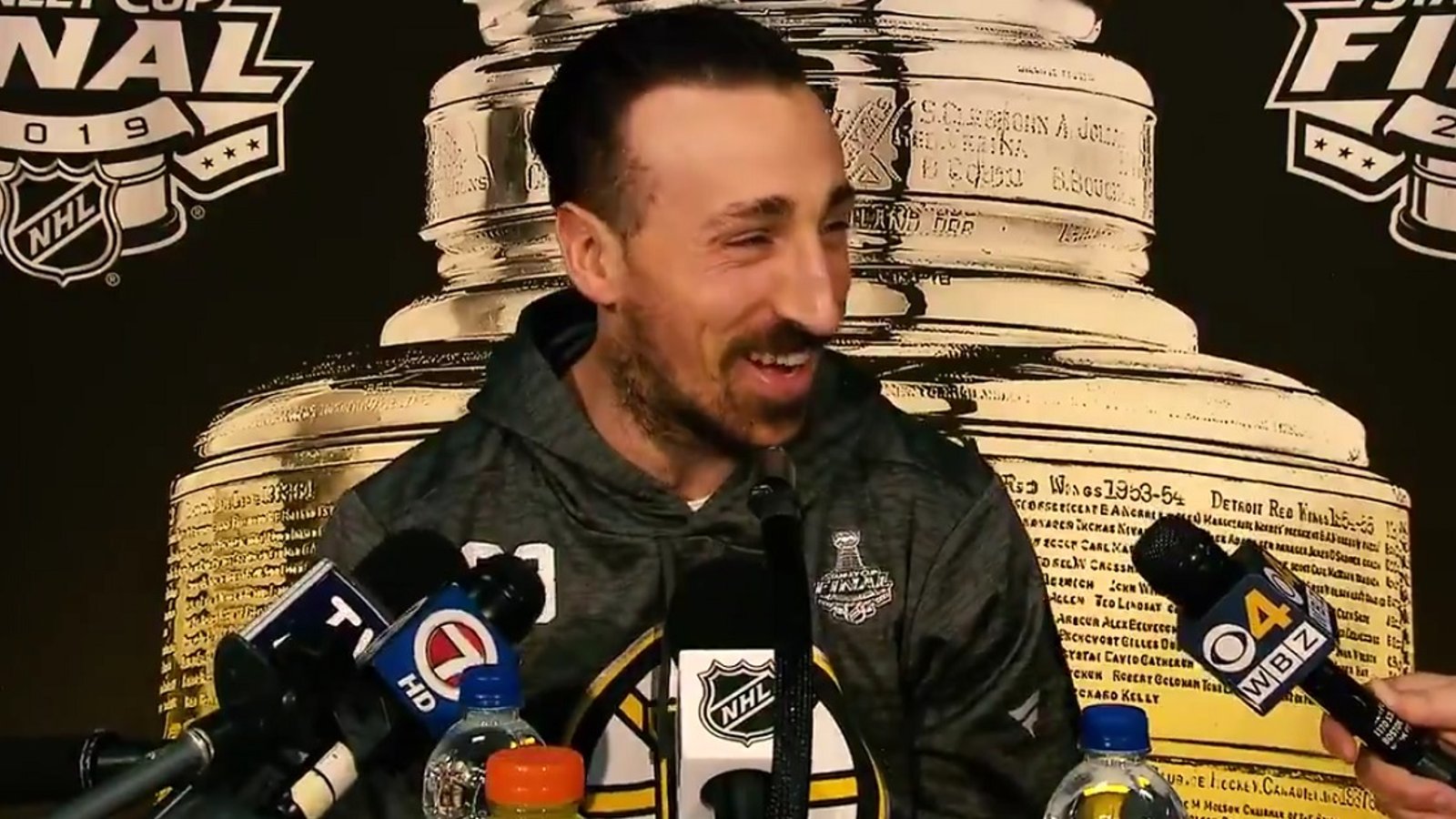 Brad Marchand reveals his New Year's resolution.