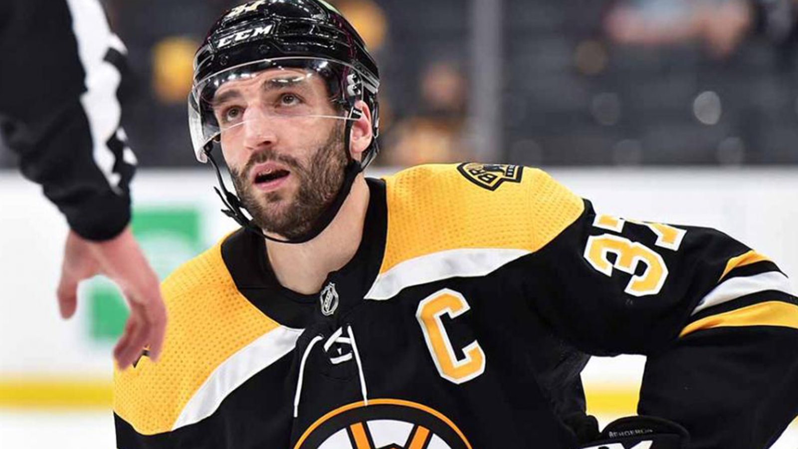 Bruins captain Patrice Bergeron enters COVID-19 protocol 