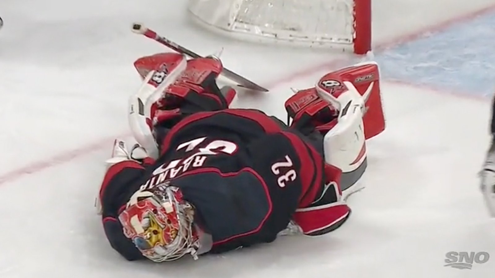 Raanta leaves Game 7 after brutal injury