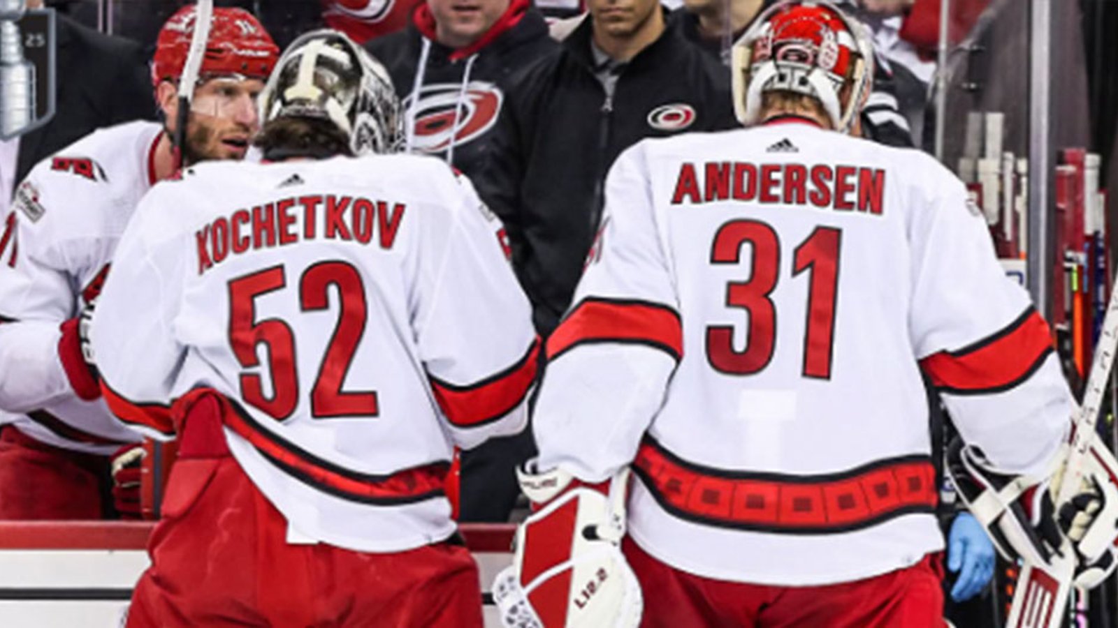 Hurricanes make a surprising move in goal for Game 4