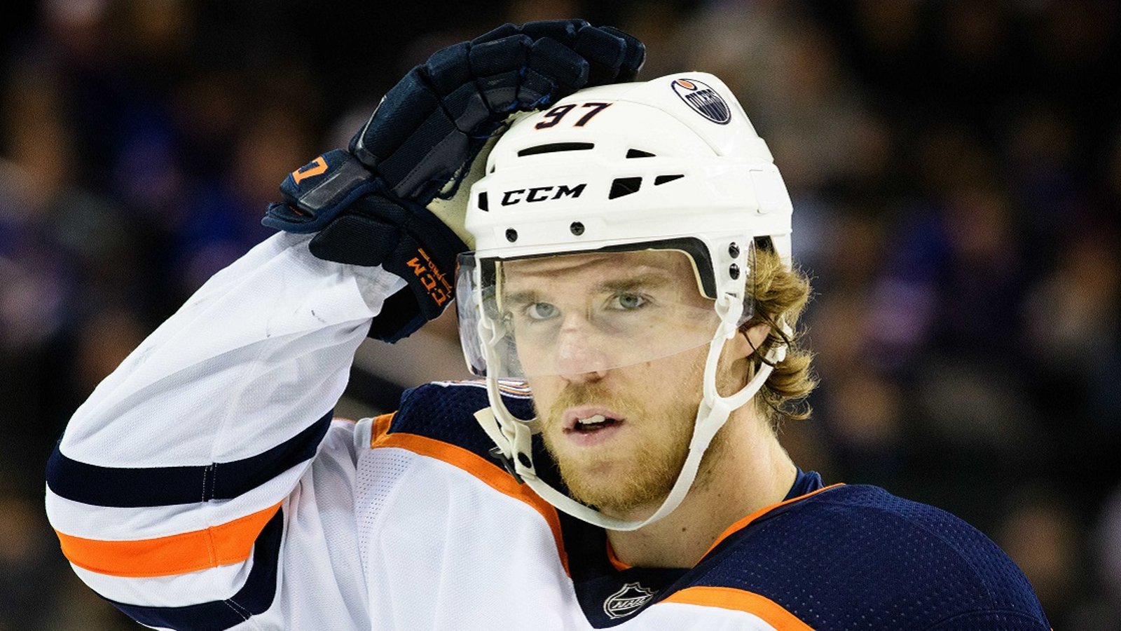 Calgary Tower forced to fly Oilers colors on Monday.