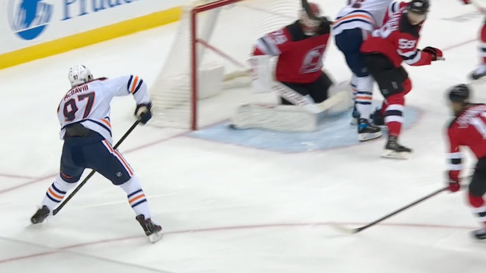 Three 1st overall picks score within 87-second span in Oilers-Devils’ game