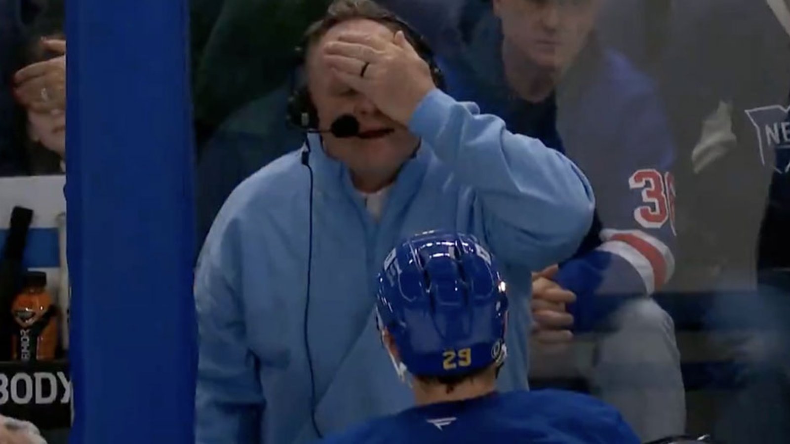Hurricanes surprise Rob Ray with a gift between the benches as he returns to action
