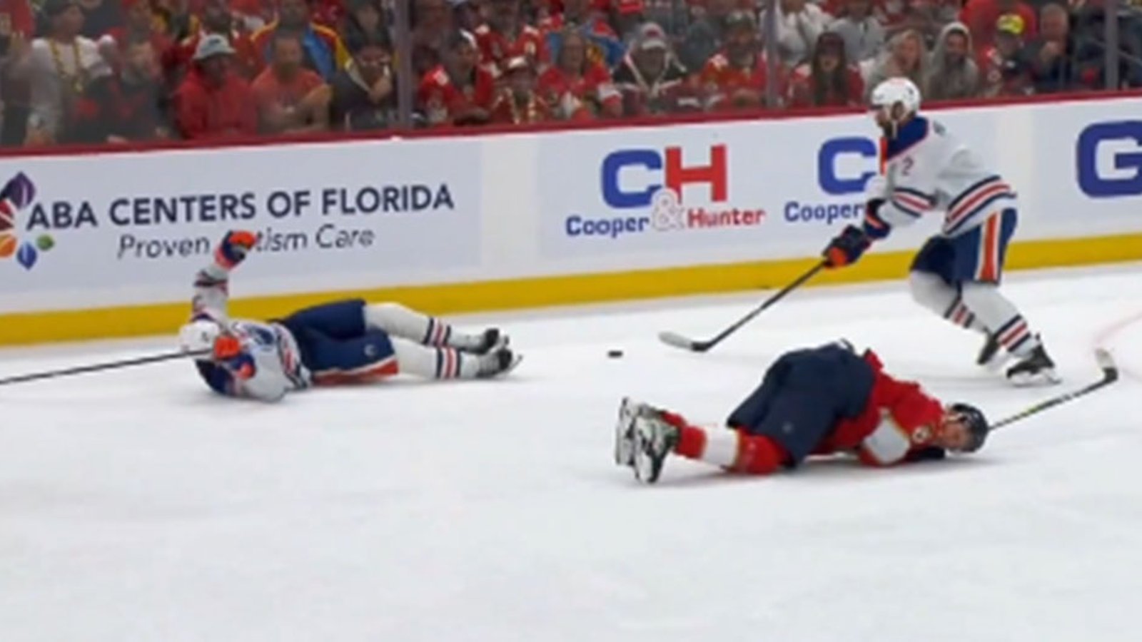Foegele gets thrown out of Game 2 after dirty hit, Oilers score moments later!