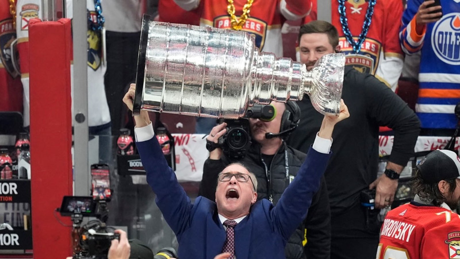 Panthers sign head coach Paul Maurice to a multi-year contract extension