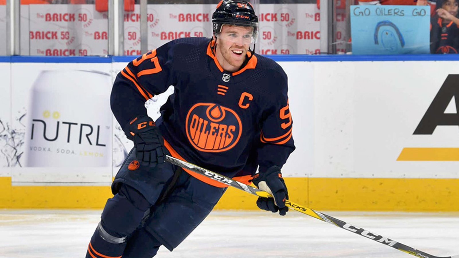 Flashback: Connor McDavid compares his game to unlikely figure! 