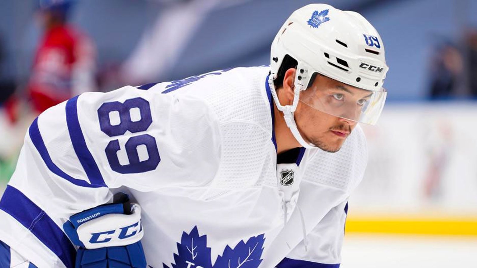 Leafs lose top prospect Nick Robertson long-term