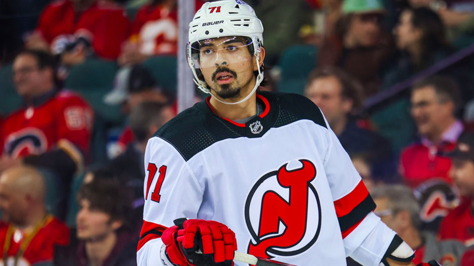 Defenseman Siegenthaler signs surprising long-term $17 million deal 