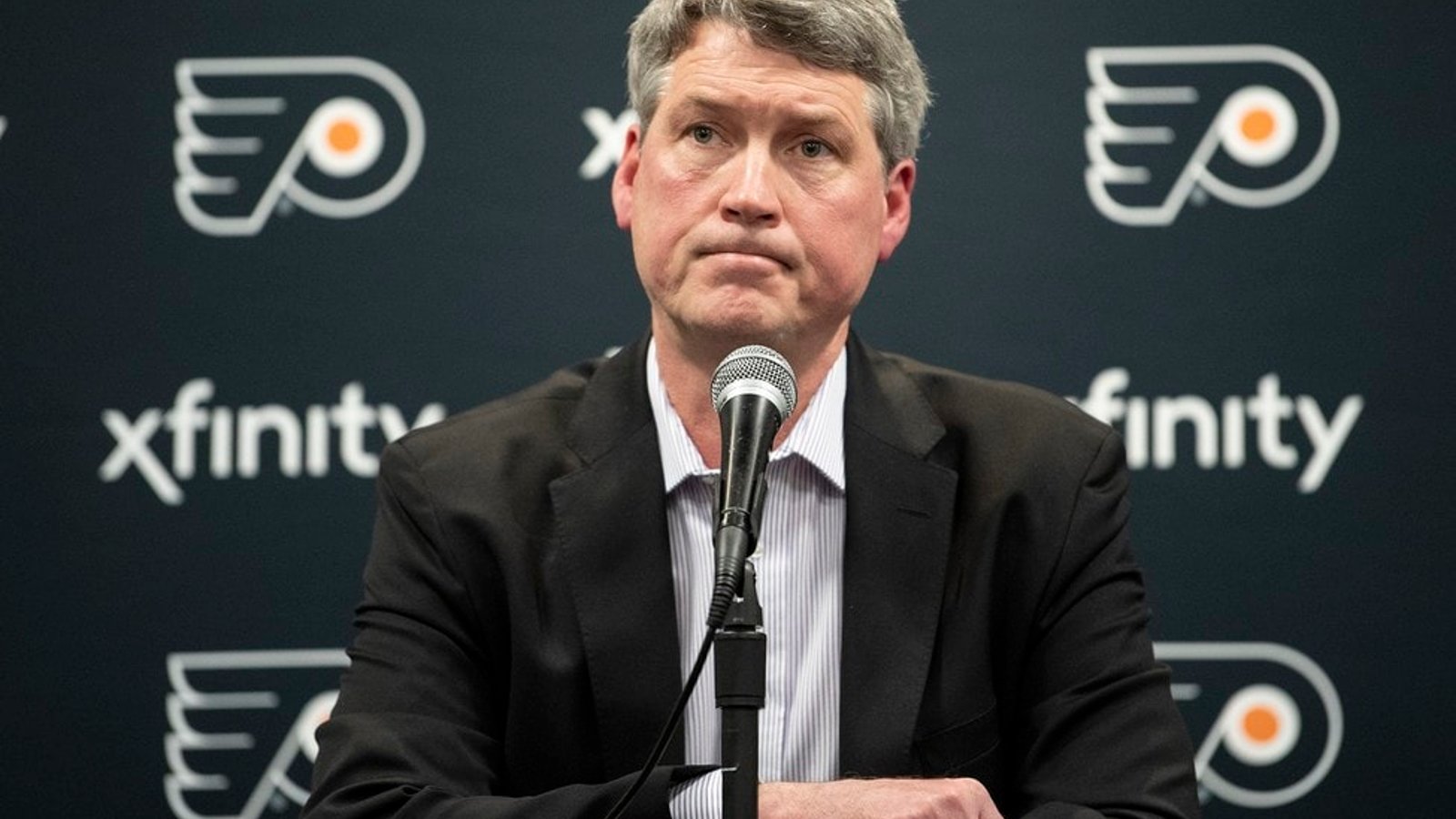 Flyers’ GM Fletcher deflects question on head coach Vigneault prompting doubt on his future in Philly…