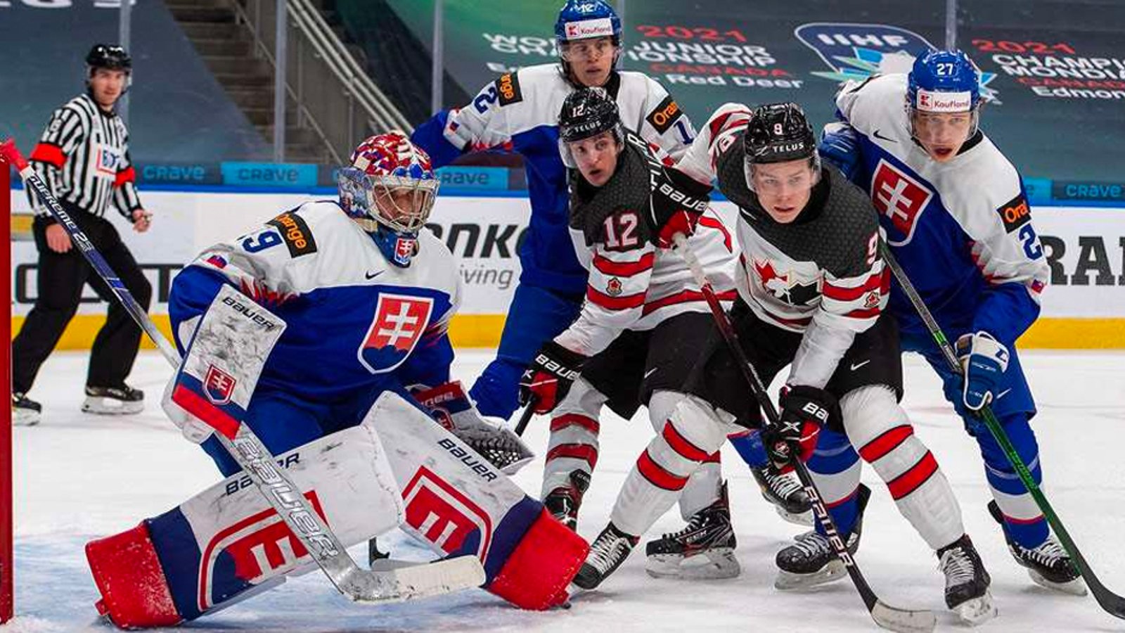 More players speak out against IIHF for cancelling World Juniors