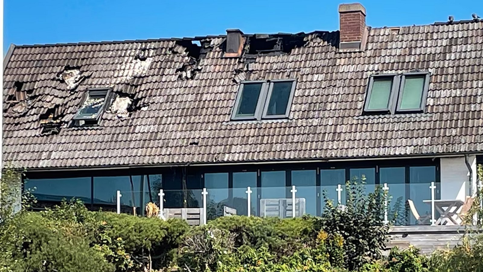 Hampus Lindholm's home destroyed in a fire.