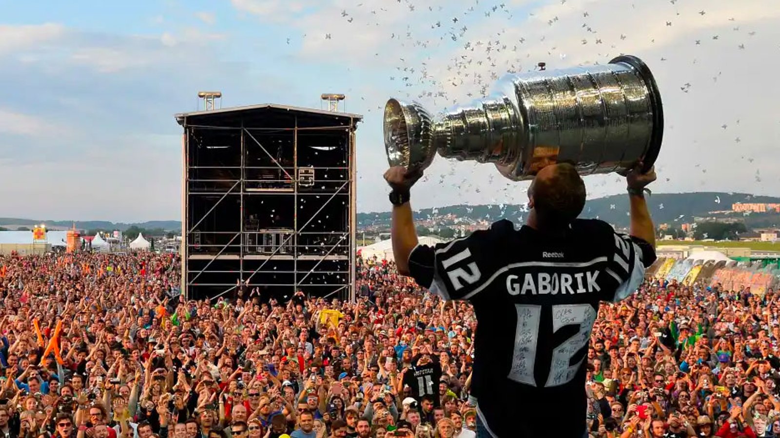 Marian Gaborik officially retires after two seasons on the IR