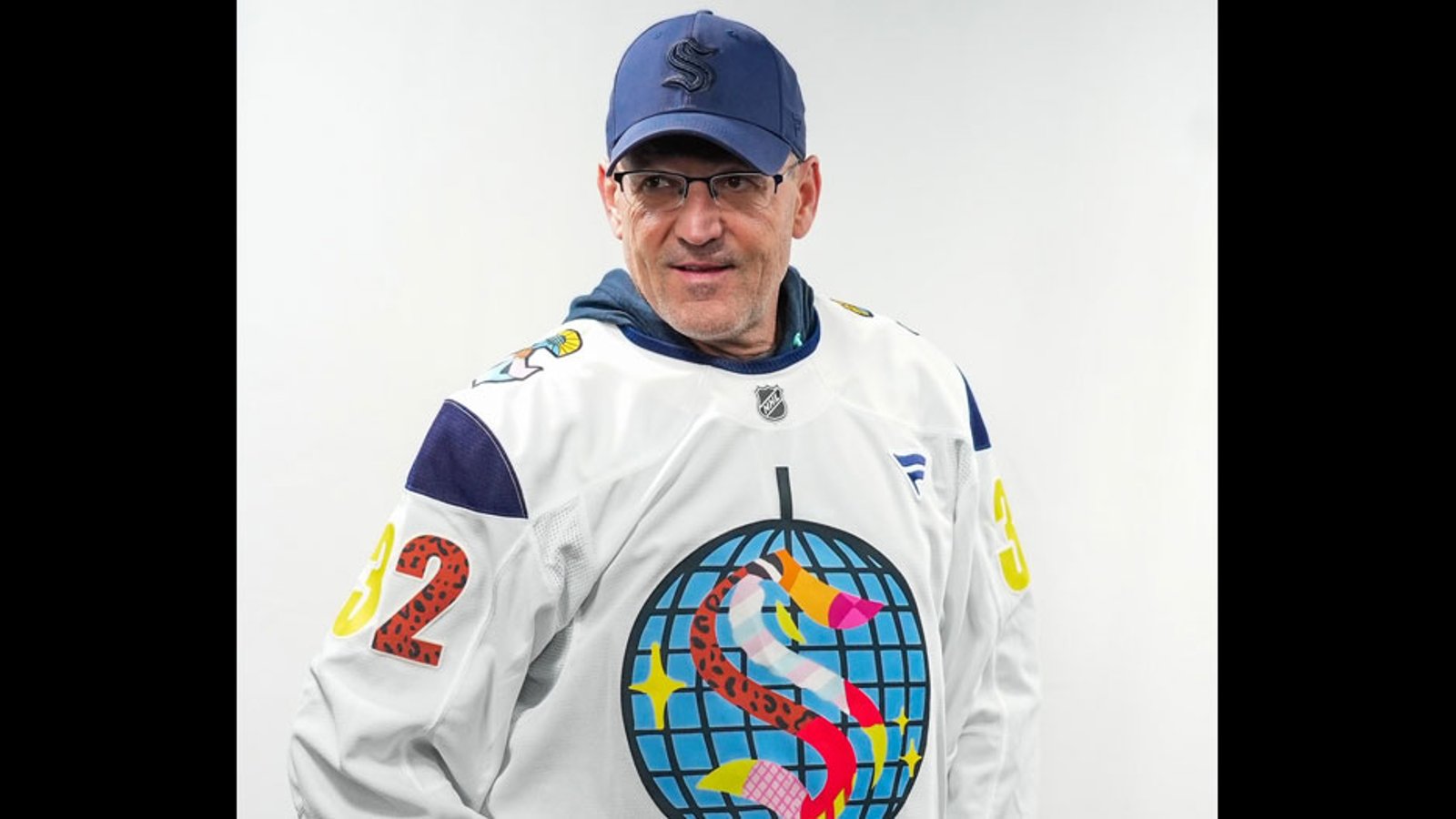 Dan Bylsma fires backs at fans who critcize Kraken's Pride night and LGBTQ+ jerseys