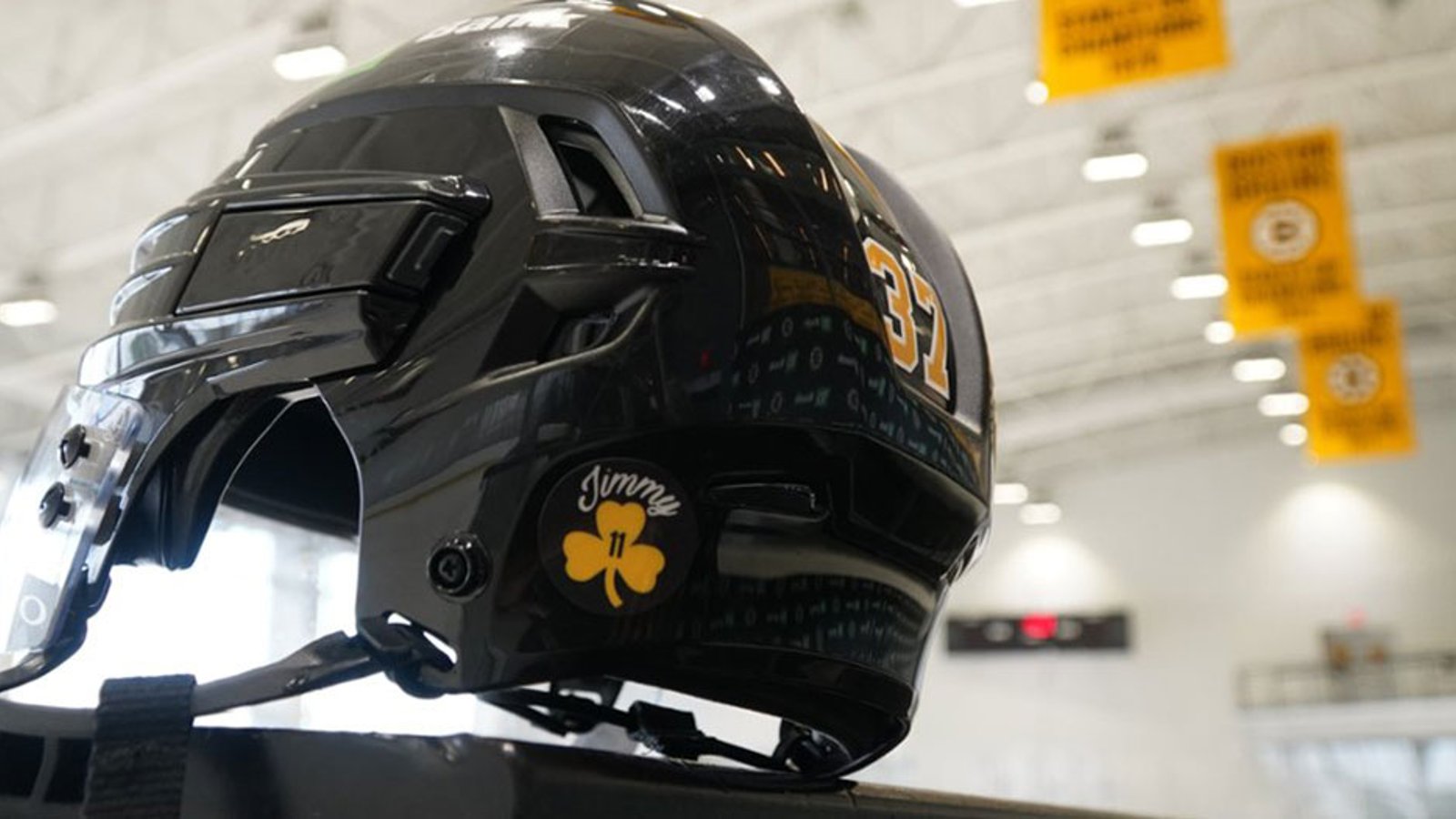 Bruins to honor Jimmy Hayes on Saturday night