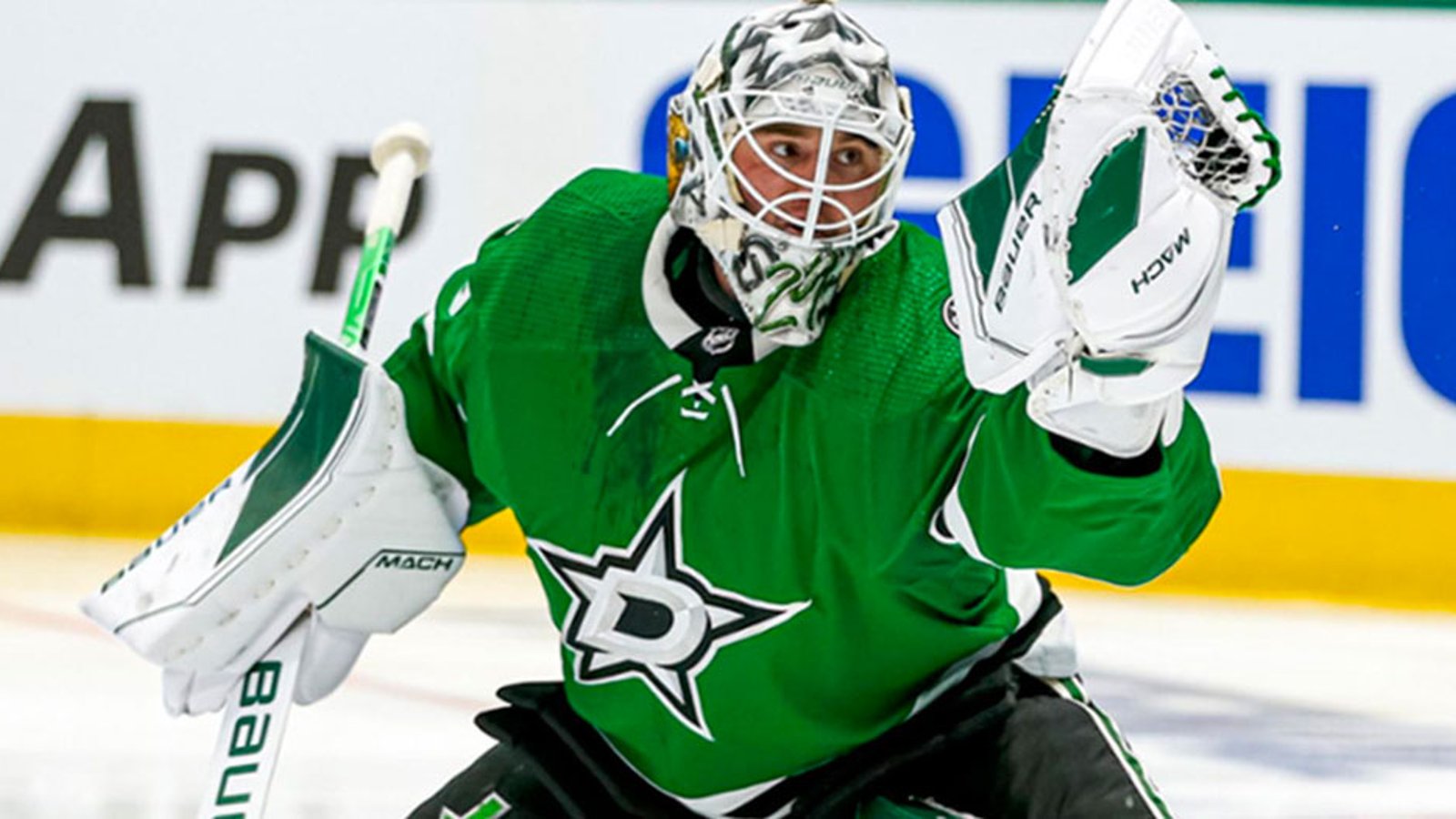 Stars sign Jake Oettinger to an incredible contract