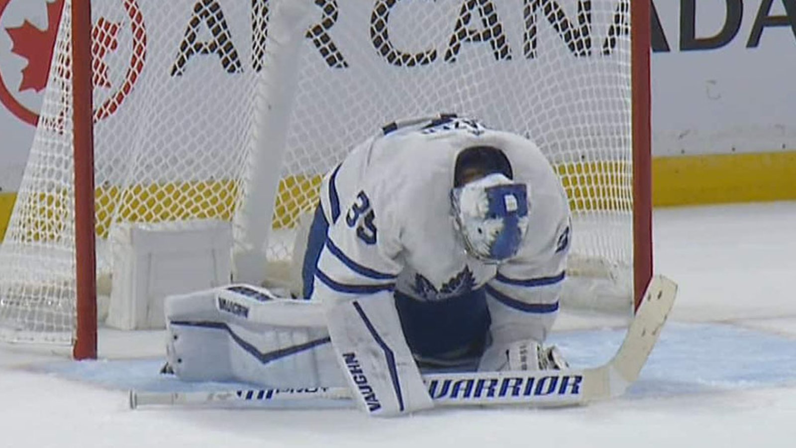 NHL Insider offers grim prediction regarding Leafs goaltender Petr Mrazek 