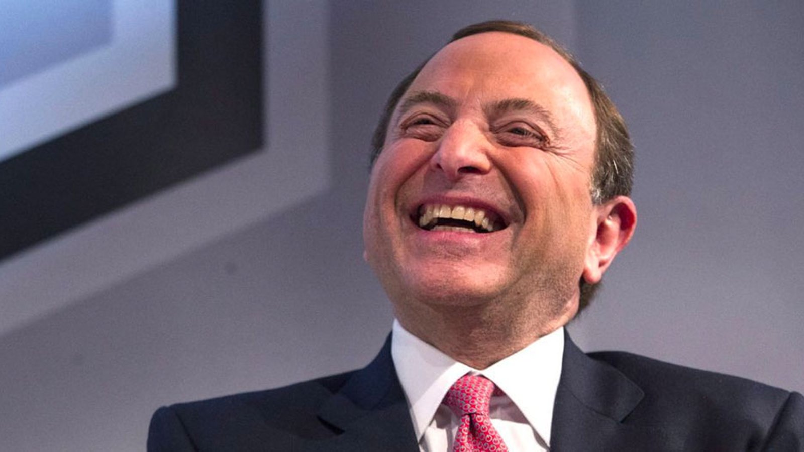 Bettman recognized and rewarded by NHL for 30 years as commissioner