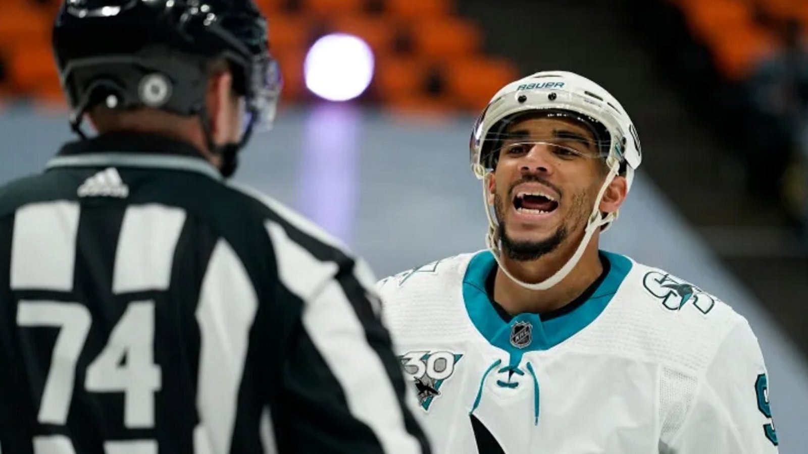 Poll yields brutal results for Evander Kane.