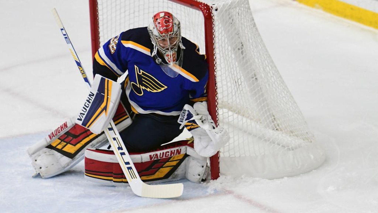 Goalie trade between Blues and Devils