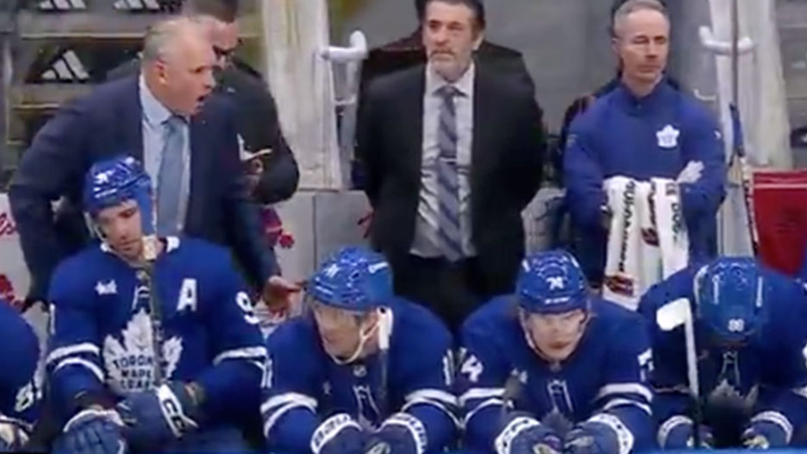 The Leafs are boo'ed off the ice in Toronto