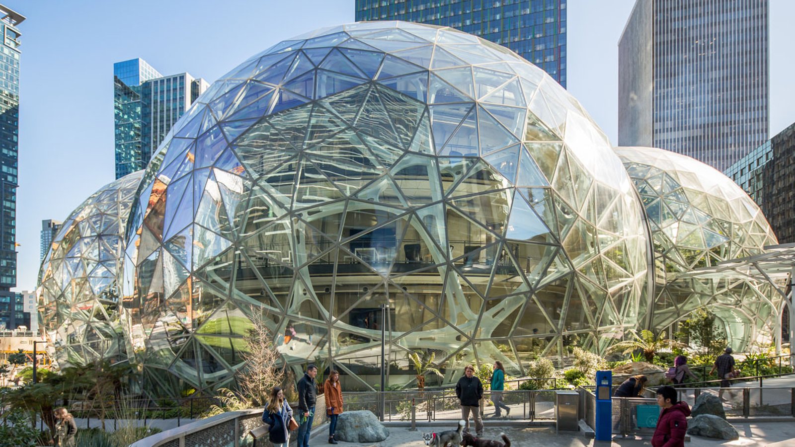 Découvrez les Sphères d’Amazon, la dernière folie de Jeff Bezos