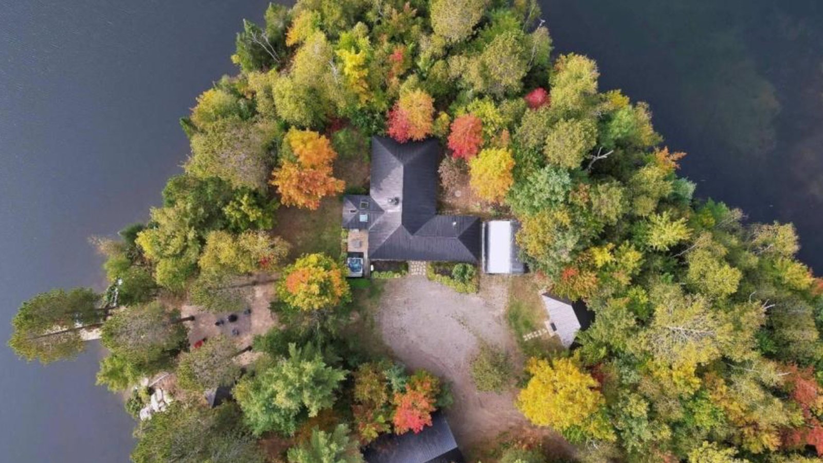 Oasis de paix en bordure d’un lac