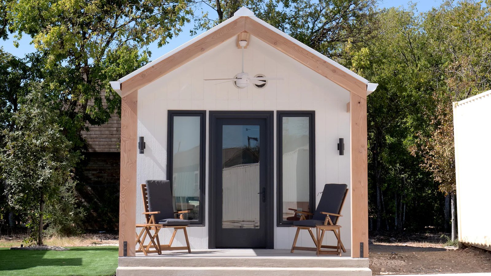 IKEA fait don d'une mini maison conçue pour les personnes en situation d'itinérance