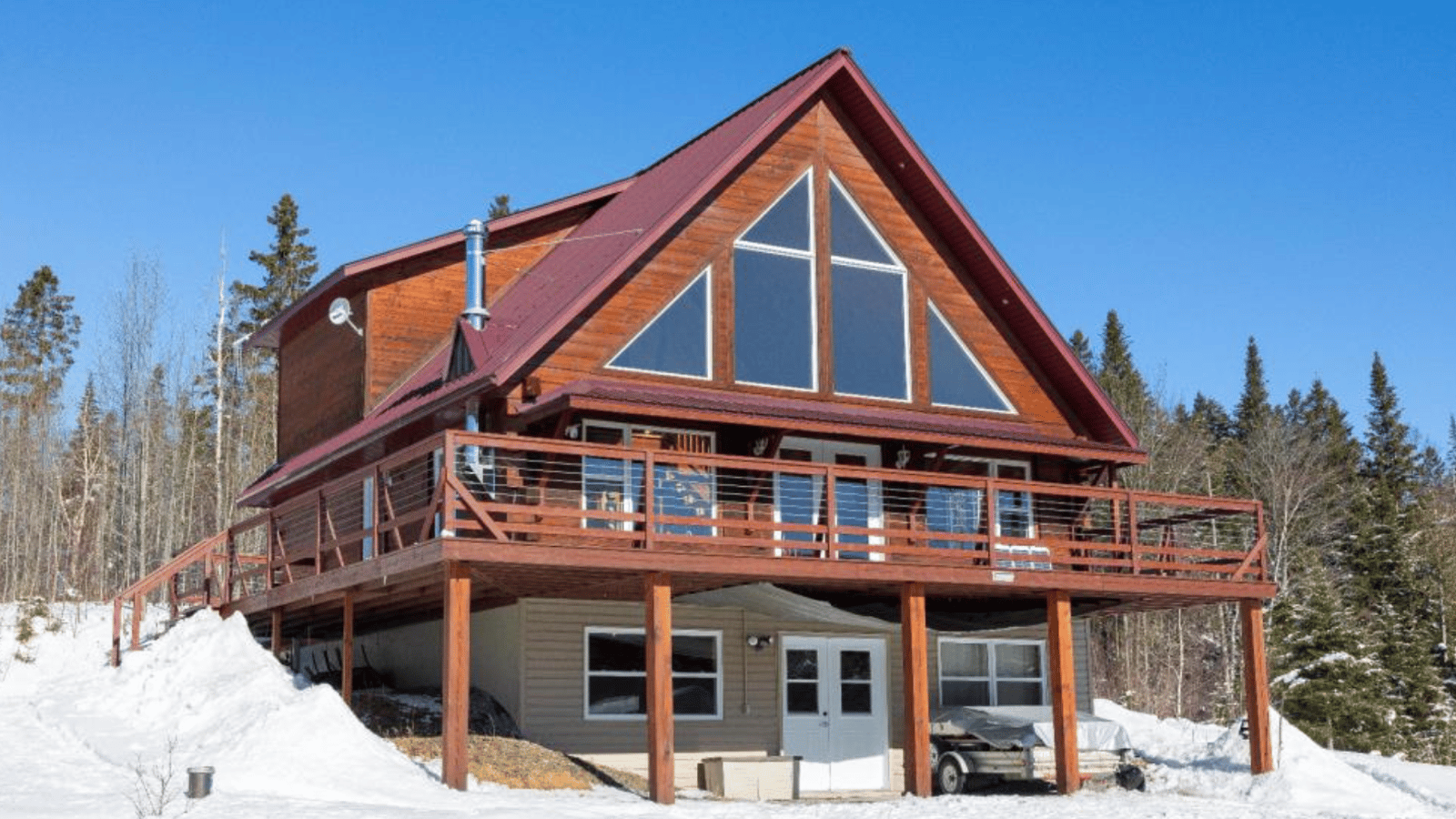 Magnifique chalet intime entouré d'arbres comme voisins