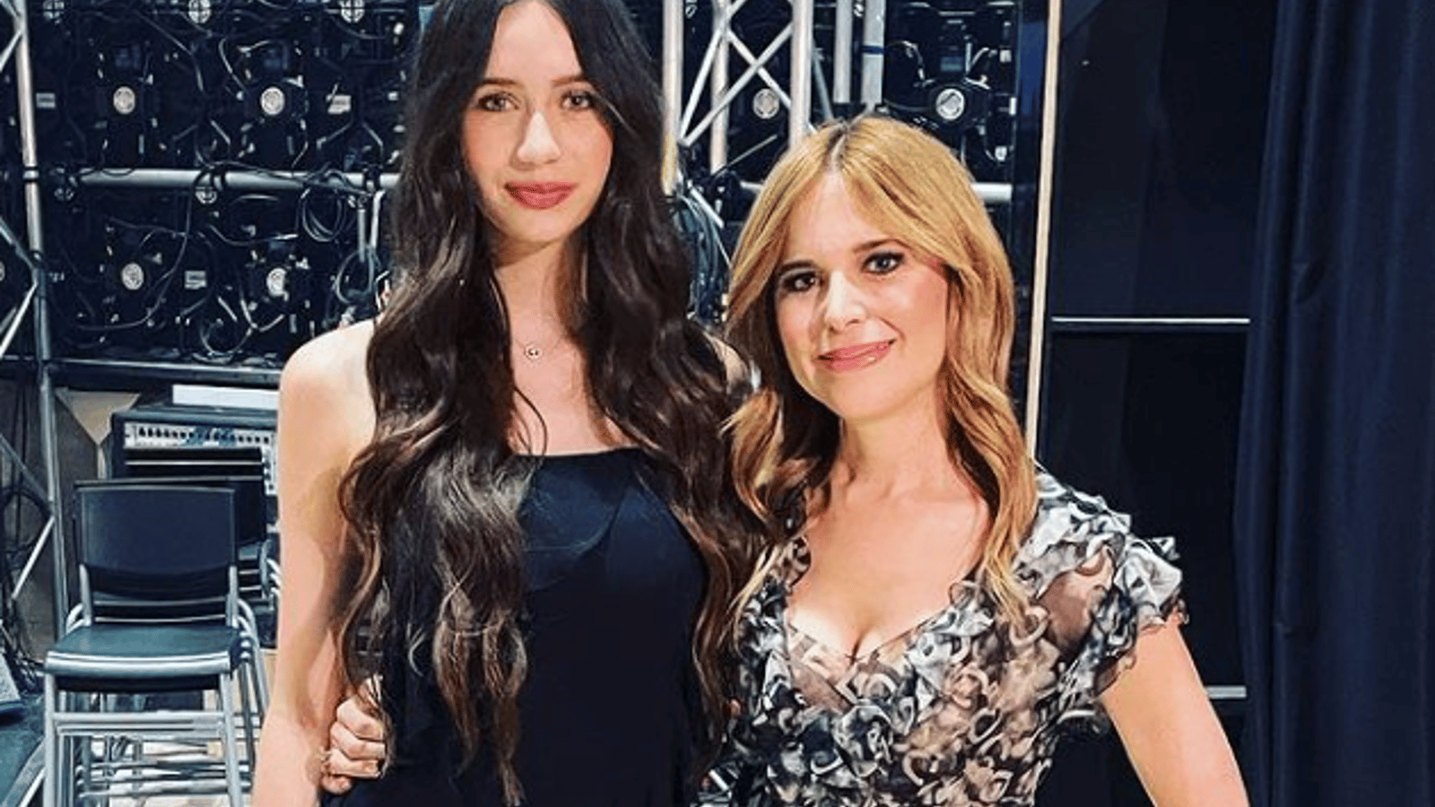 Julie Snyder et sa fille Romy volent la vedette à En direct de l'univers