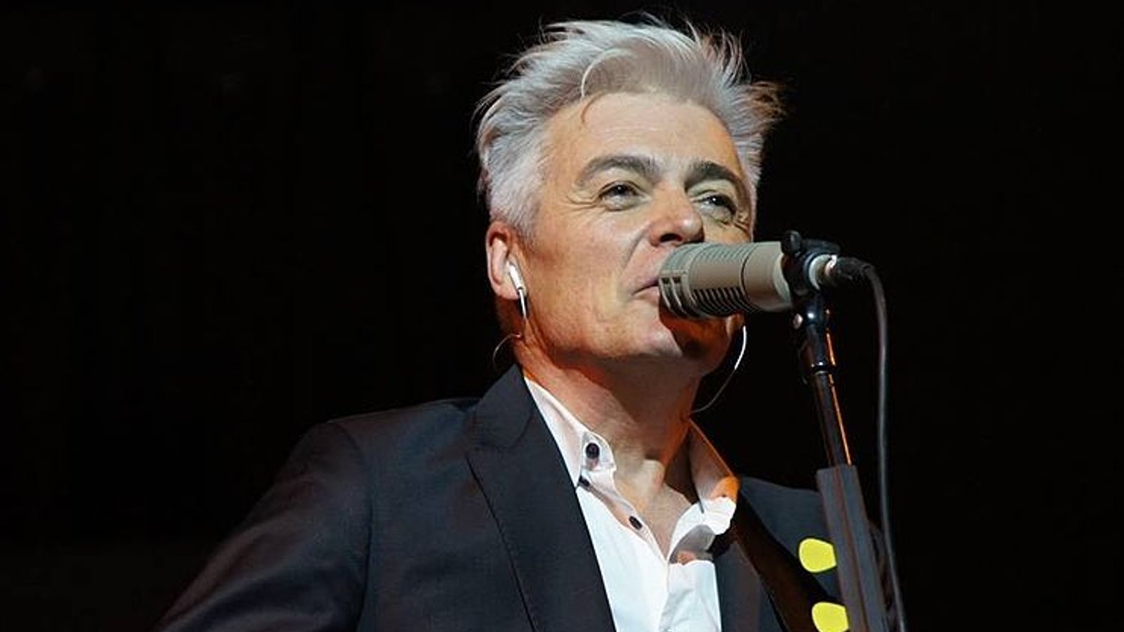 Un spectateur s'attaque aux journalistes lors de la première du spectacle de Daniel Lavoie 