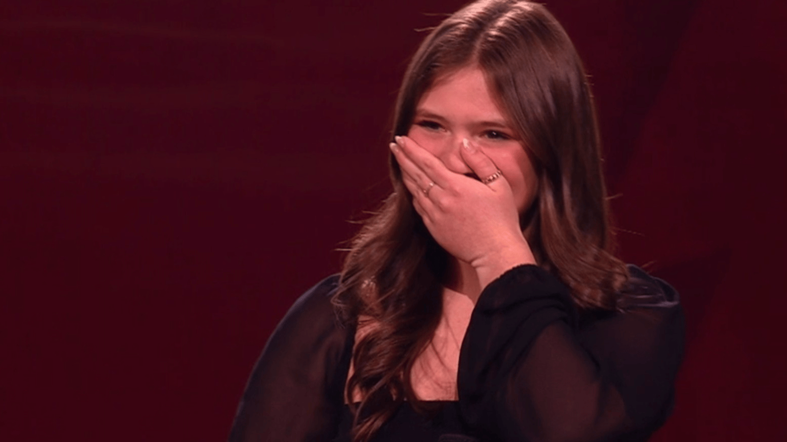 À 15 ans, elle réalise son rêve et offre l'une des plus impressionnantes performances de la saison à La Voix