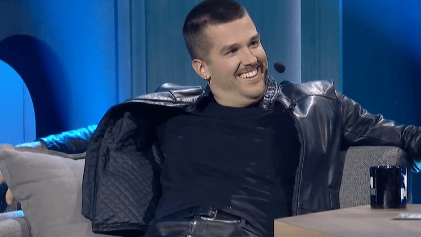 Pierre-Yves Roy-Desmarais s’amène au talk-show de Martin Matte et affirme « vouloir se réinventer »
